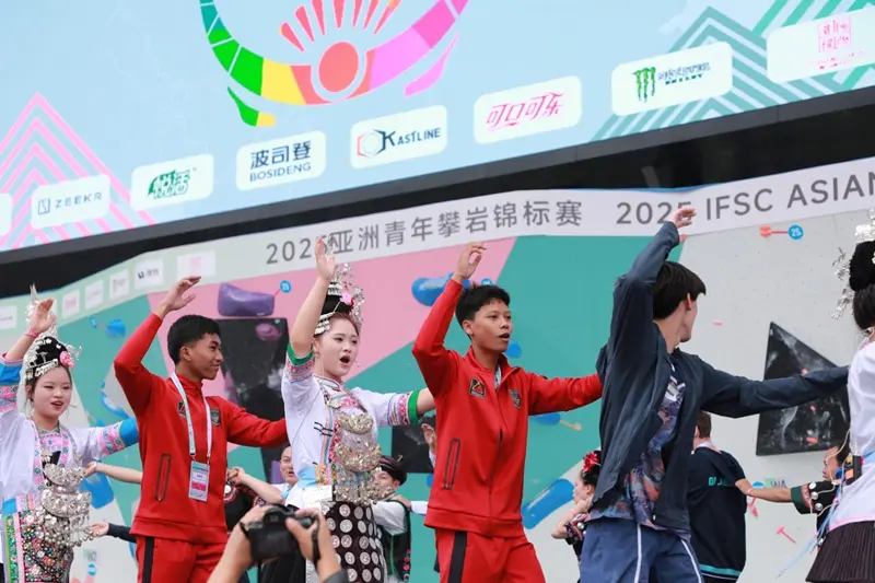 购于一体的 购于一体的