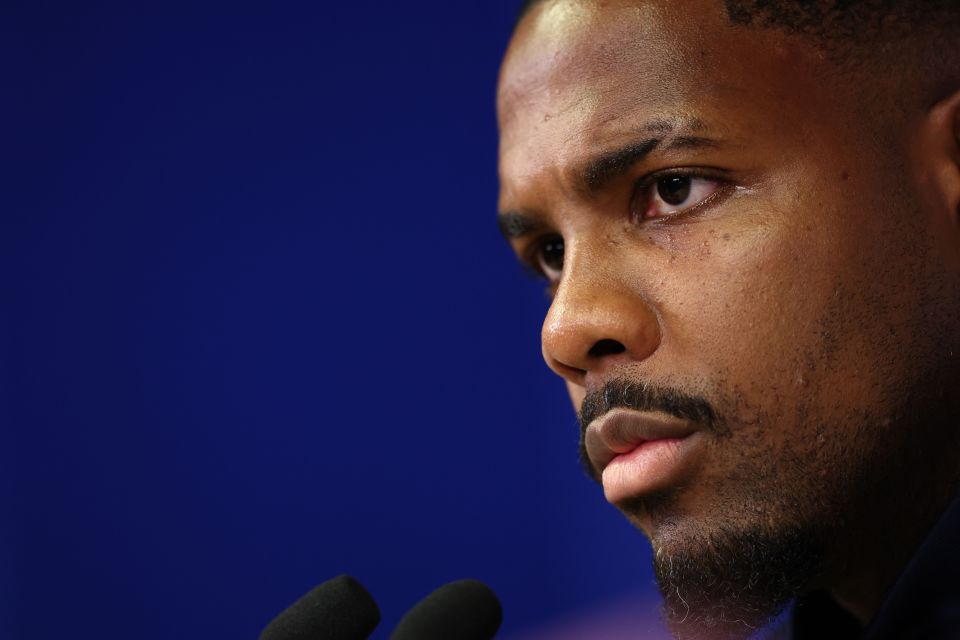 aHJnL, 新闻发布会, ObM